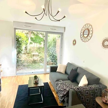 Appartement Moderne, Metro 7, Parking Et Jardin ヴィルジュイフ エクステリア 写真